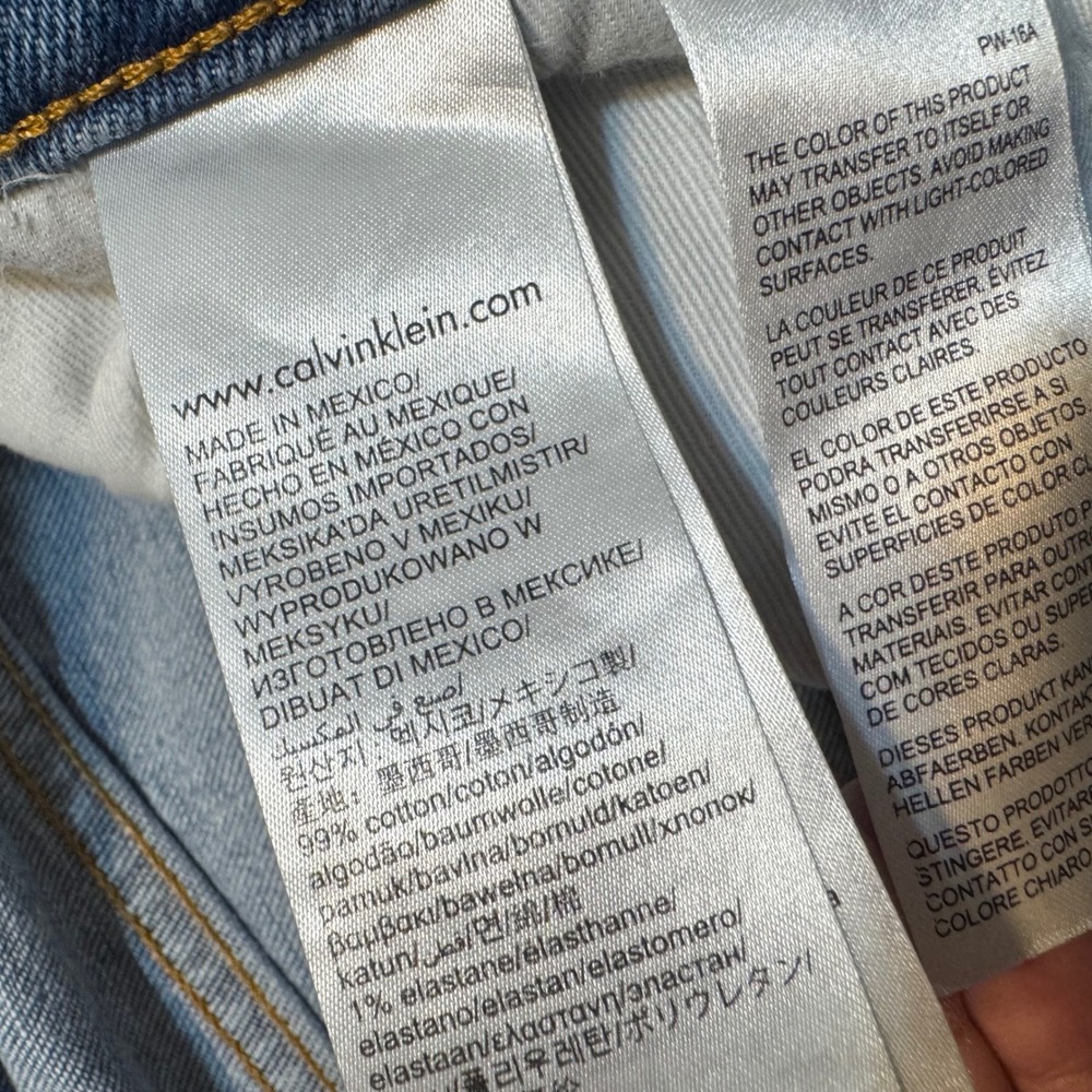Calvin Klein Jeans Men's Straight Leg Denim Blue Jeans 33x30 90s retro - Picture 8 of 10